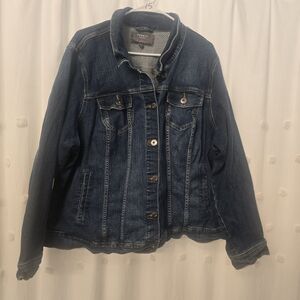 Torrid Women's Denim Jacket Size 4